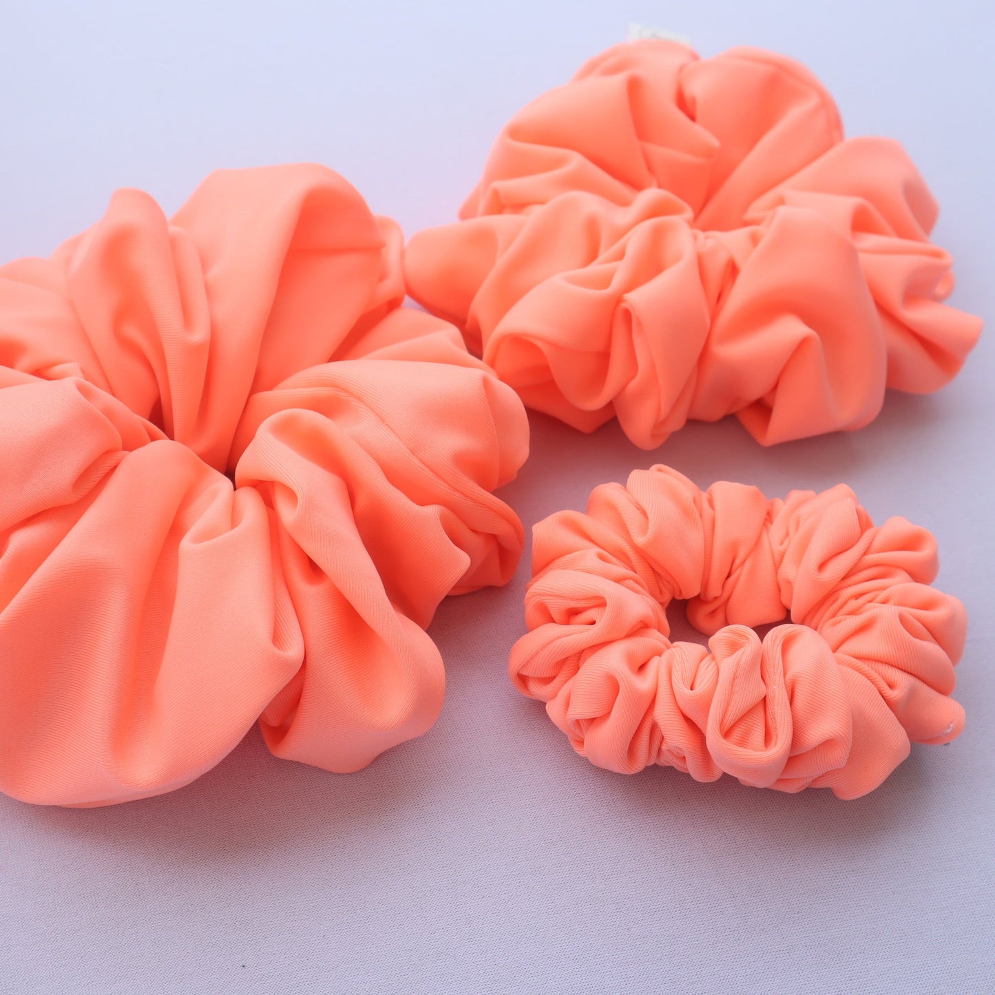 Chouchou orange fluo (scrunchie)