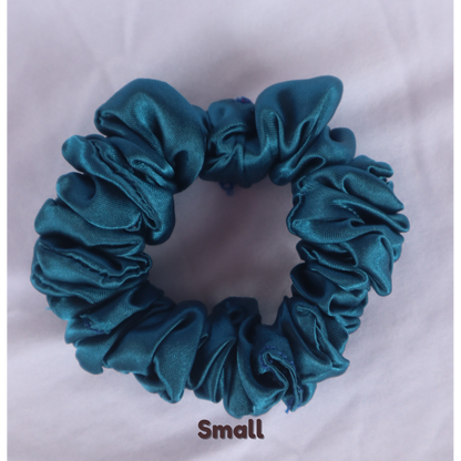 Chouchou bleu (scrunchie)