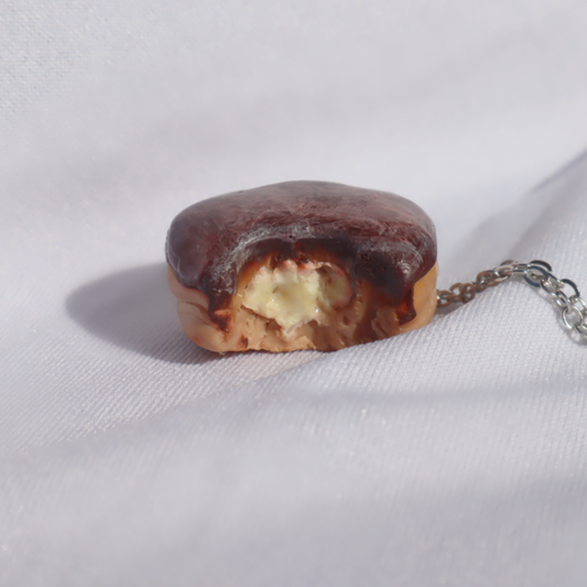 Collier Beigne - Crème Boston - bijoux nourriture miniature